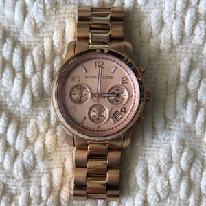 Michael kors watch